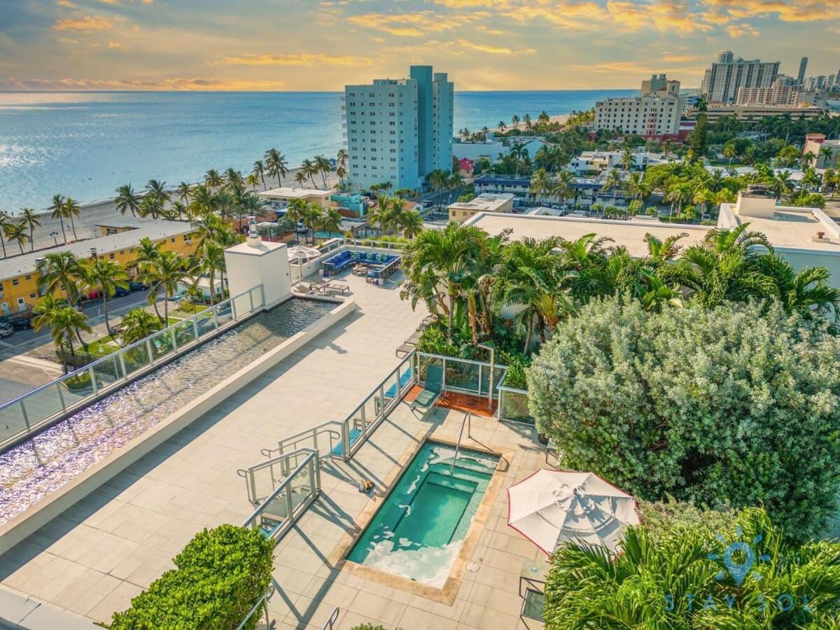 Lx Oasis Beachfront-Rt Infinity Pool Hollywood Exterior foto